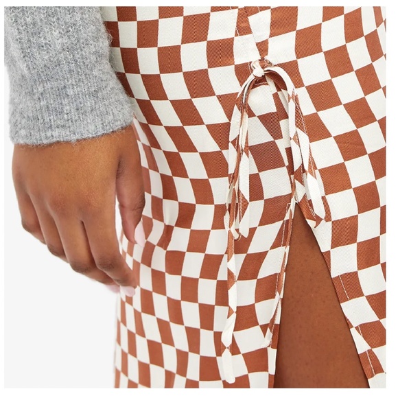 KITRI EMMELINE WAVY CHECKER CHECKERED MIDI SLIP SKIRT Brown /Cream SMALL - Picture 4 of 11